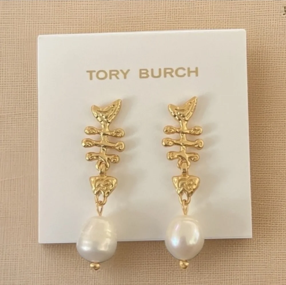 💛▪️Tory Burch ▪️Gold Fishbone Faux  Pearl Drop Earrings